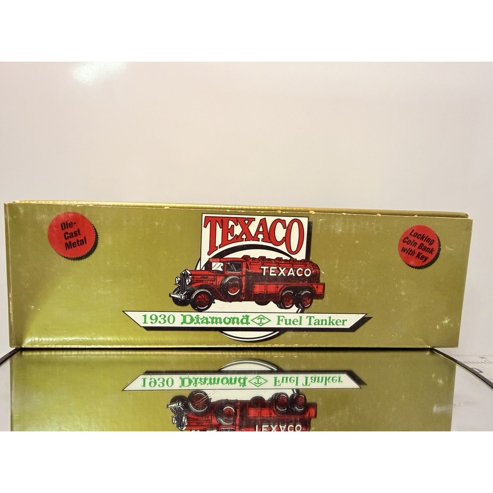 Vintage 1990 ERTL Texaco 1930 Diamond T Fuel Tanker Diecast Coin Bank